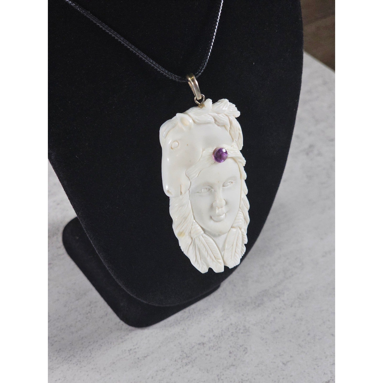Vintage Carved Native American Horse Headdress Pendant