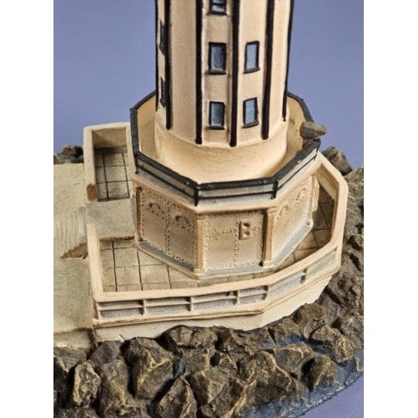 Danbury Mint Los Angeles Harbor Lighthouse Beacons by the Sea