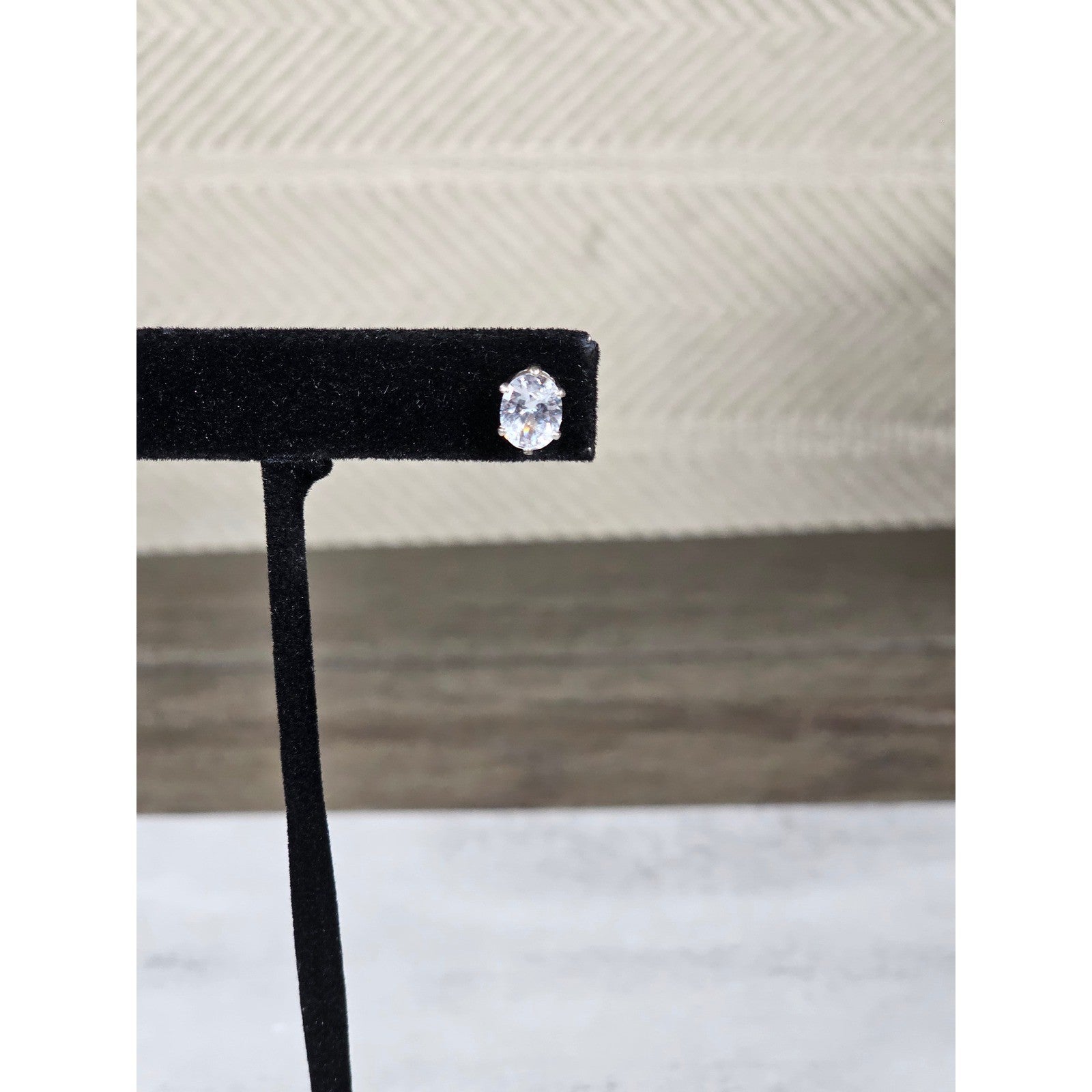 Vintage Oval Clear Rhinestone Stud Earrings Silver Tone Posts