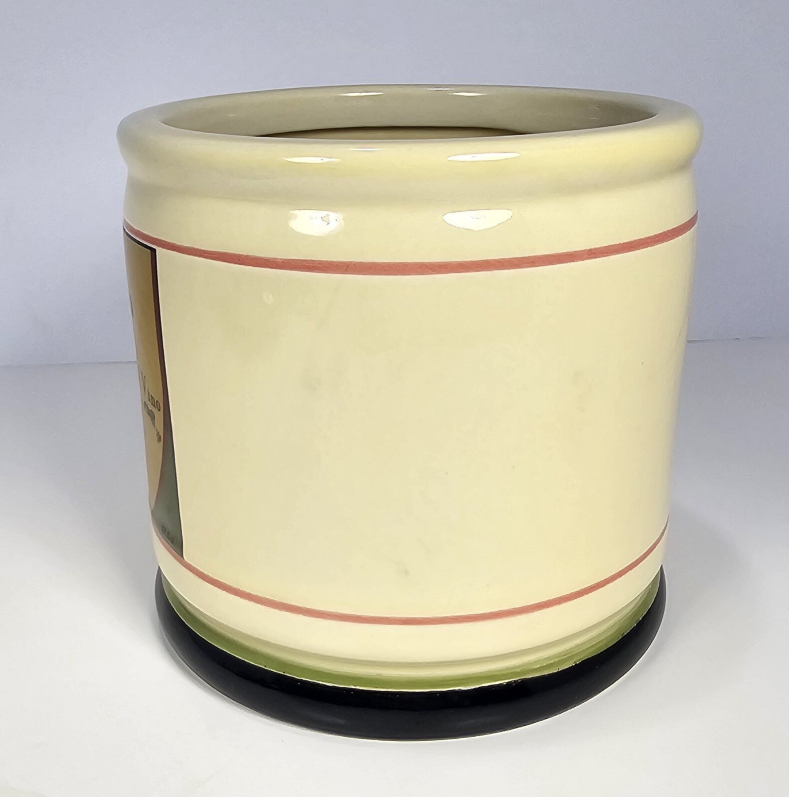 Oggi “El Valle Bueno del Vino” Jar w/ Lid – Wine Cellar Scene (Damaged Lid)