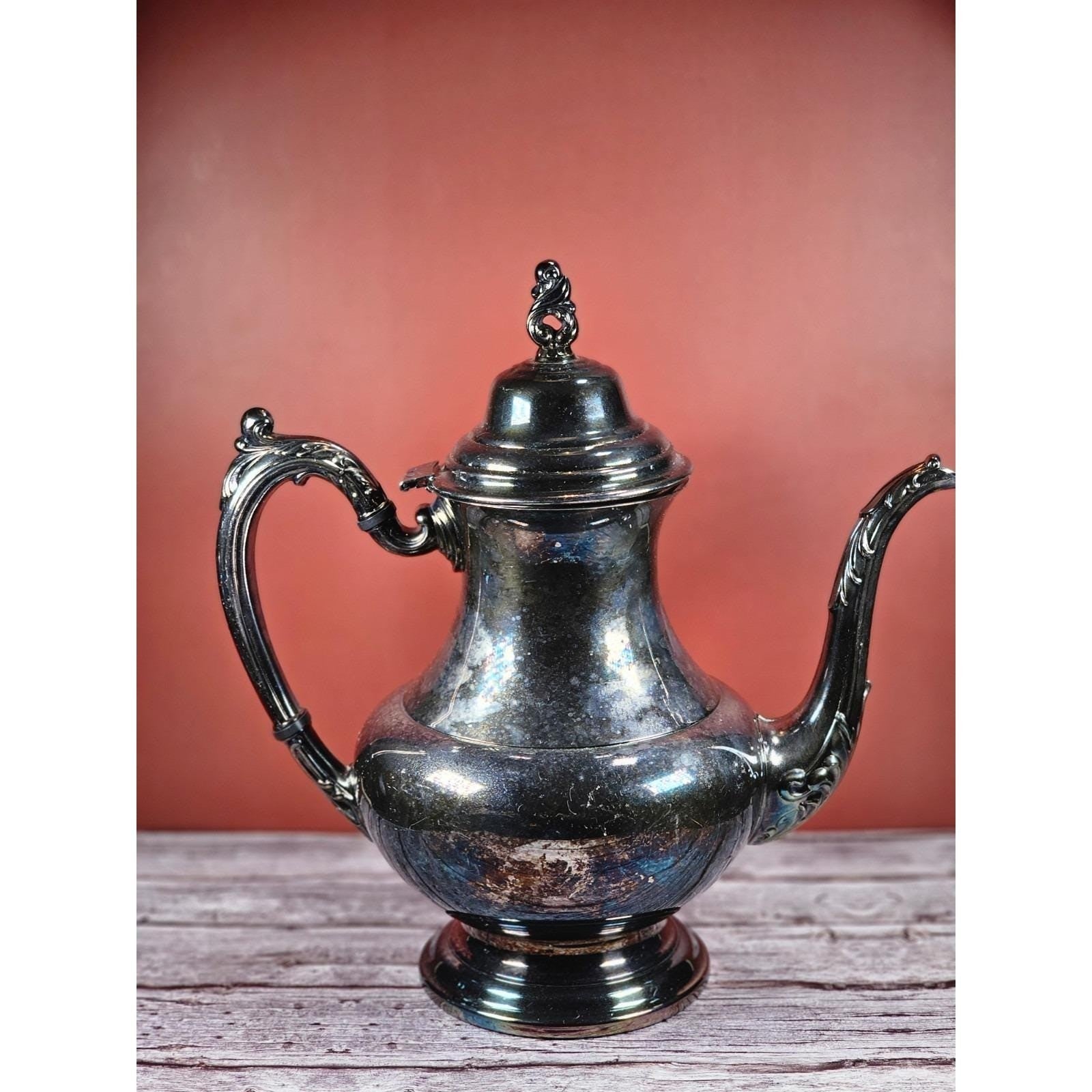 Vintage Oneida Silver Plated Teapot with Hinged Lid | 9" Classic Tea Server