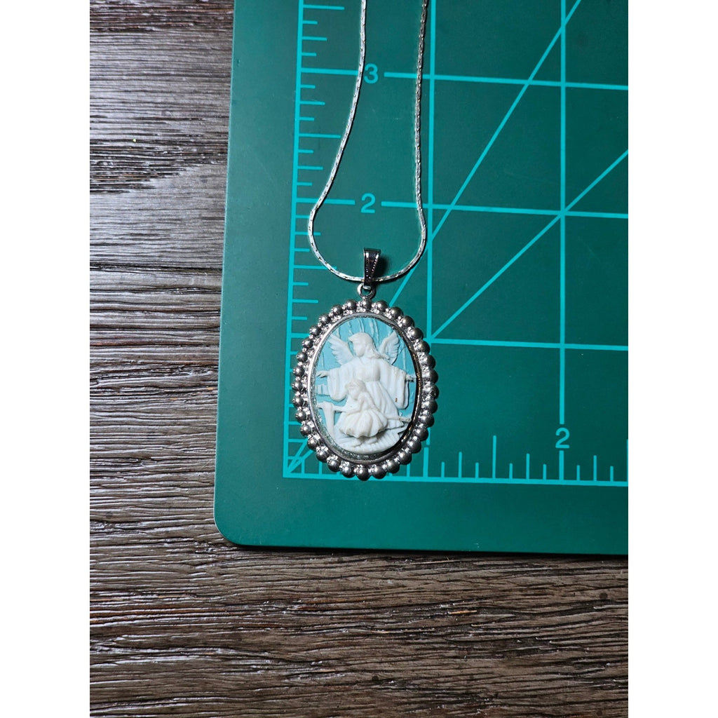 Vintage Angel Cameo Pendant Necklace Blue White Beaded Frame