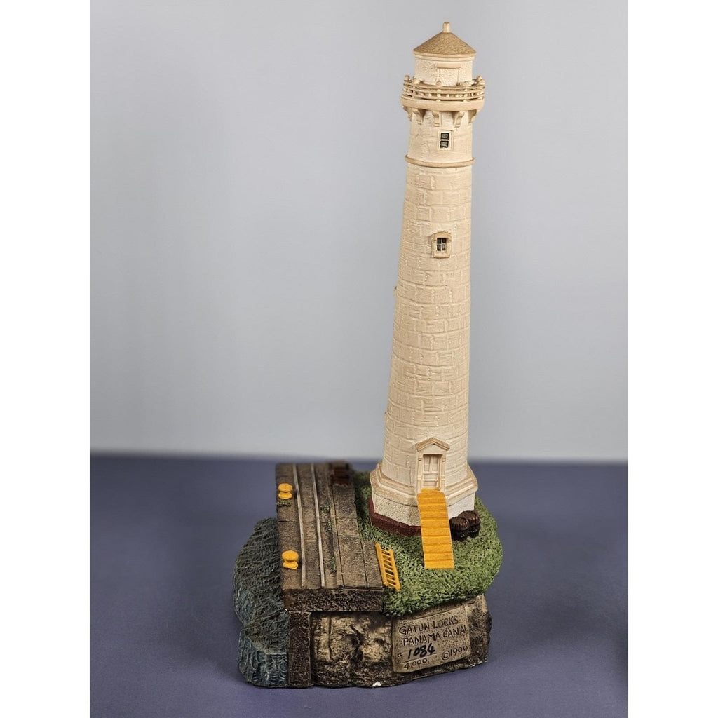 Harbour Lights Panama Canal Lighthouse Set of 2 Limited Edition