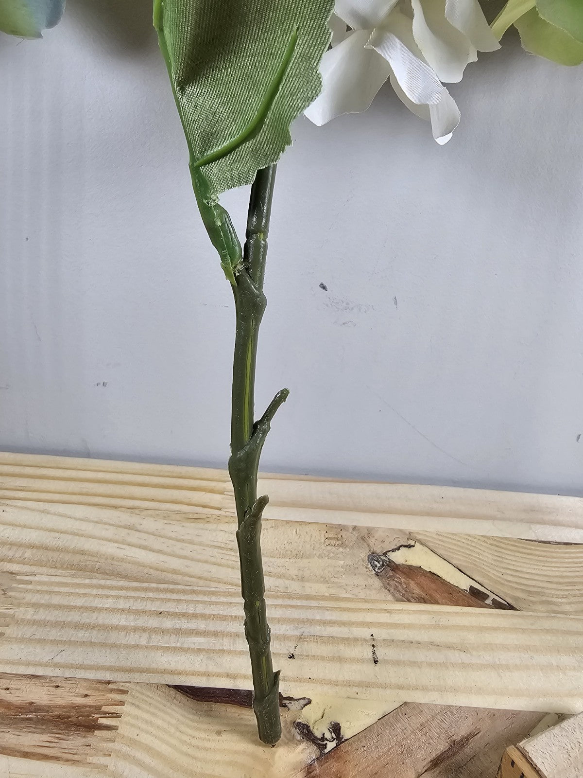 Artificial Hydrangea Flowers 3-Piece Set | Faux Hydrangea Bouquet | Rustic & Coa