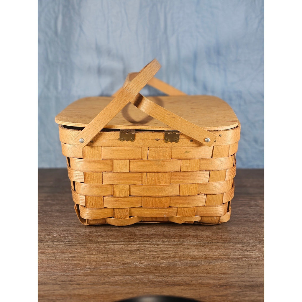 Vintage Basketville Wooden Picnic Basket with Lid & Handle 12.5x13x8