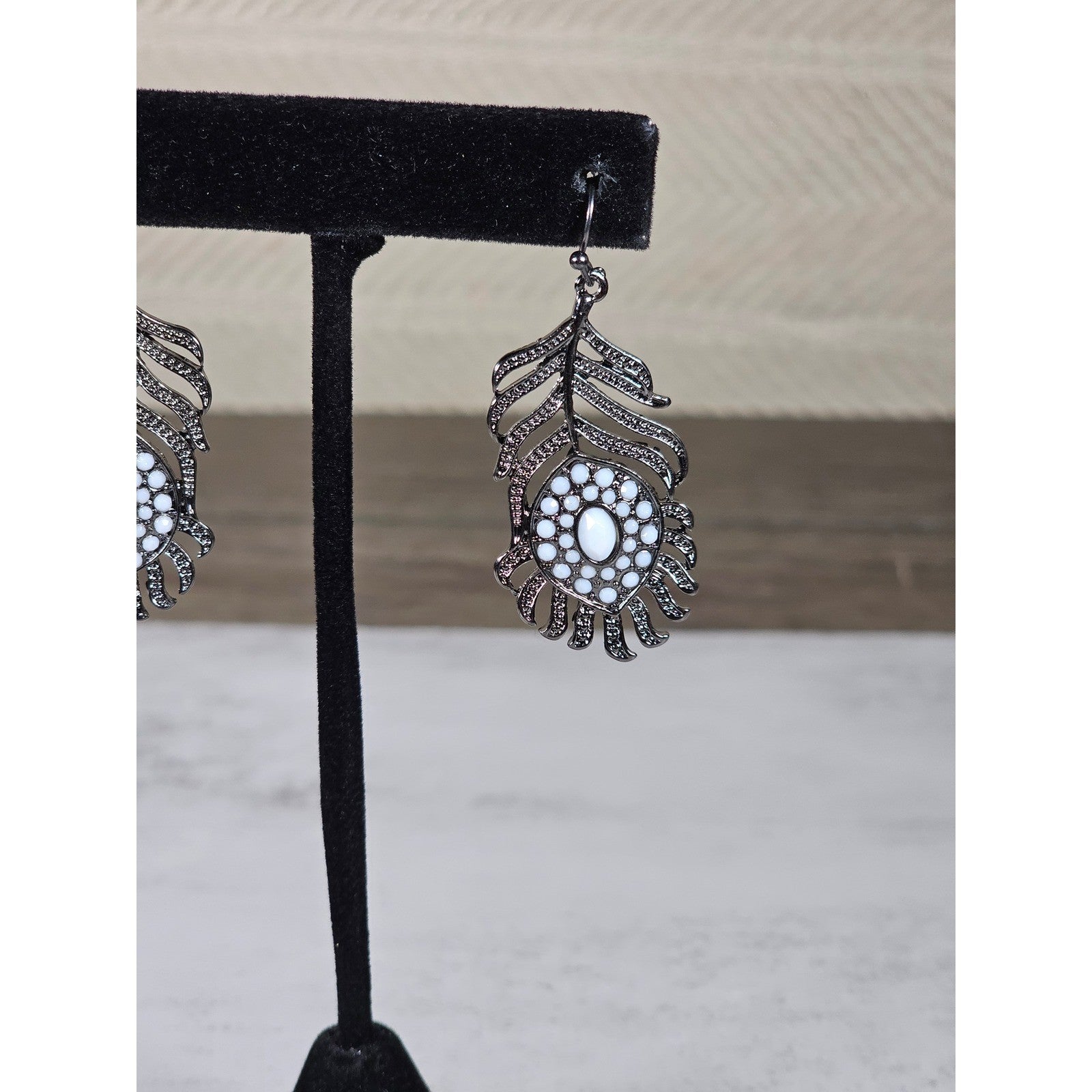 Vintage Feather Dangle Earrings White Cabochon Boho Drop