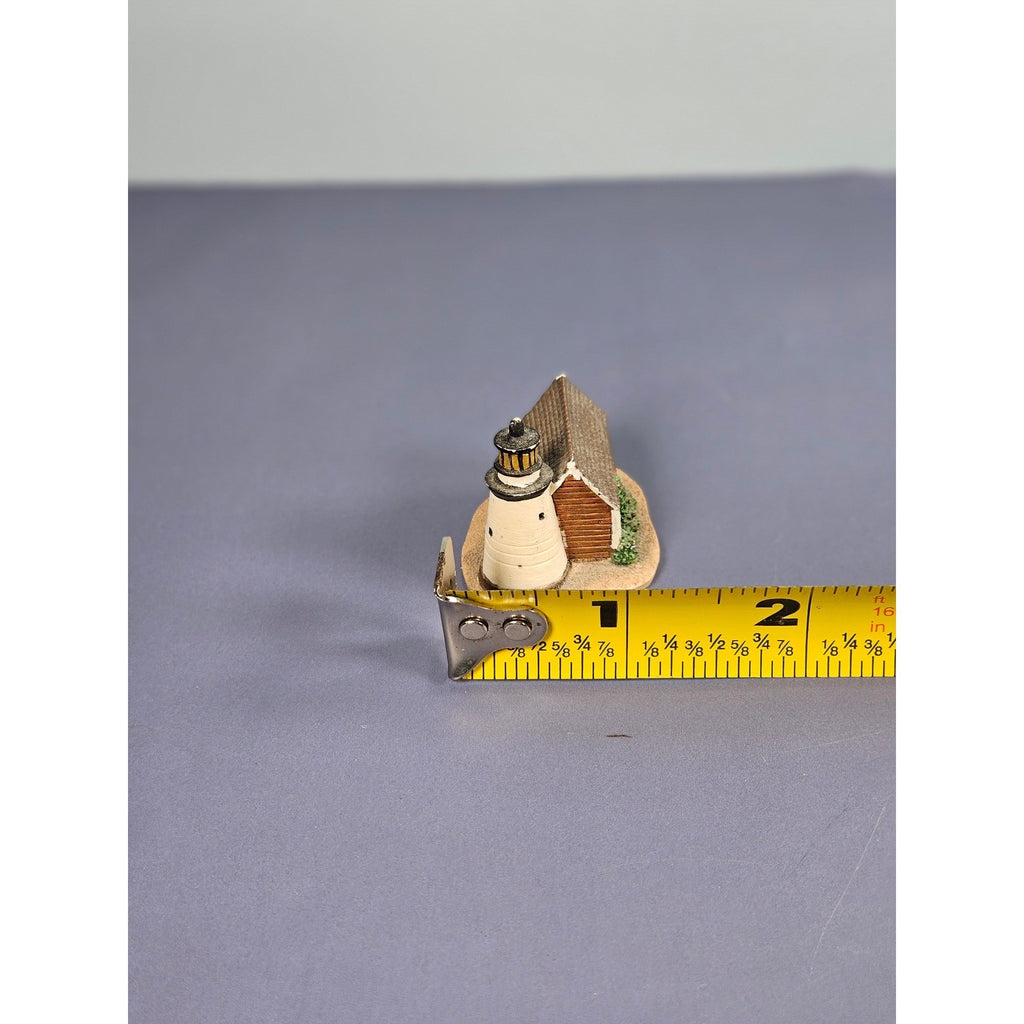 Vintage Lighthouse Thimble Miniature Coastal Souvenir – Chipped Roof