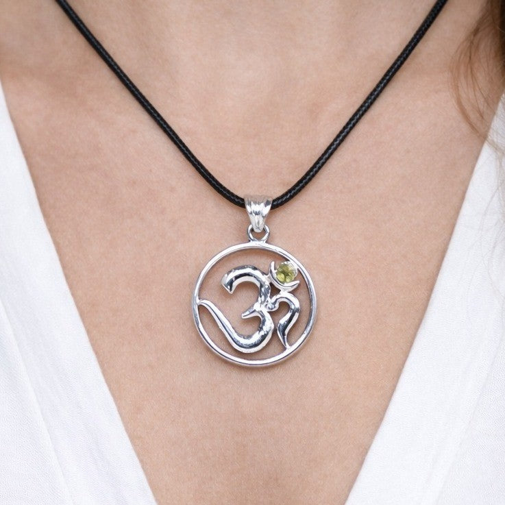 Vintage Sterling Silver Om Pendant with Green Stone Accent