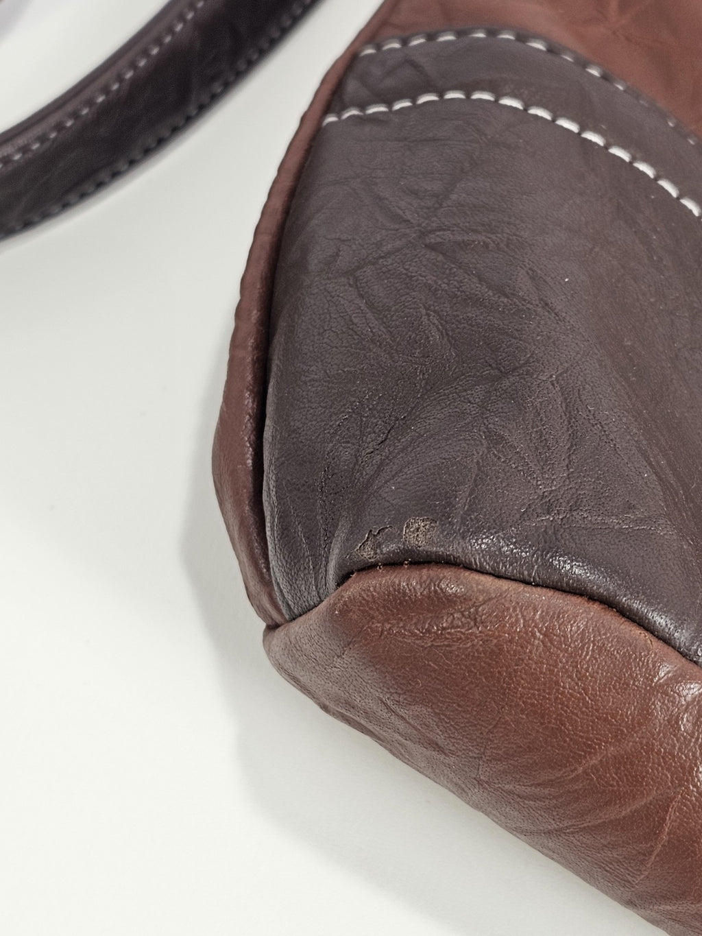 Stone & Co Shoulder Bag Purse Faux Leather Brown Cognac Zip Pockets