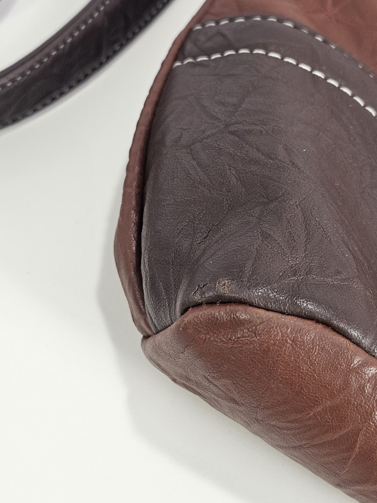 Stone & Co Shoulder Bag Purse Faux Leather Brown Cognac Zip Pockets