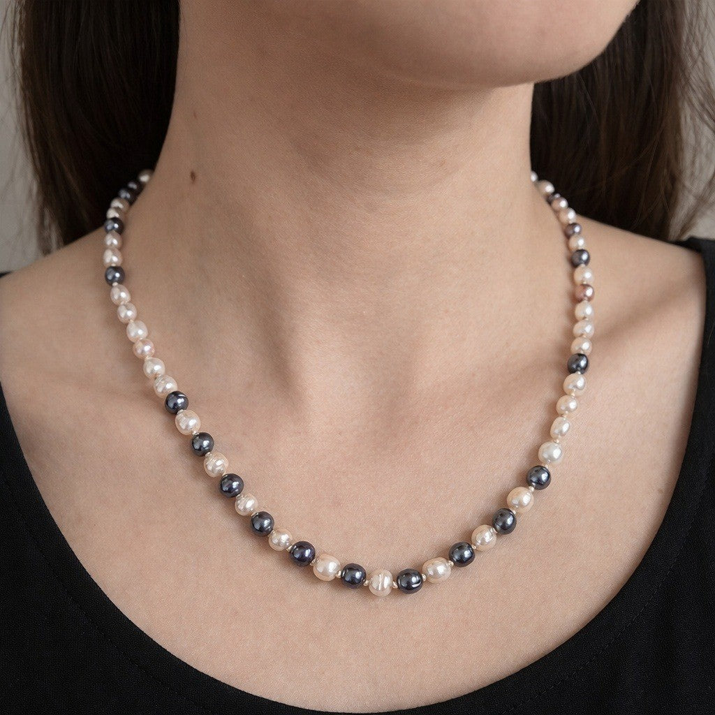 Vintage Multicolor Pearl Necklace Toggle Clasp Beaded Strand