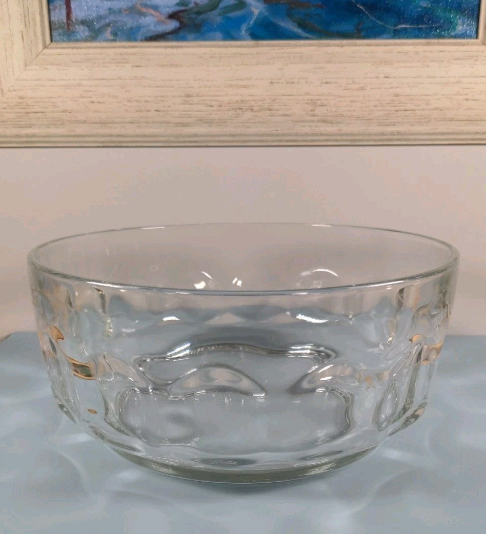 Vintage Crystal D’Arcoroc France “Thumbprint” 8.5″ Round Fruit Bowl