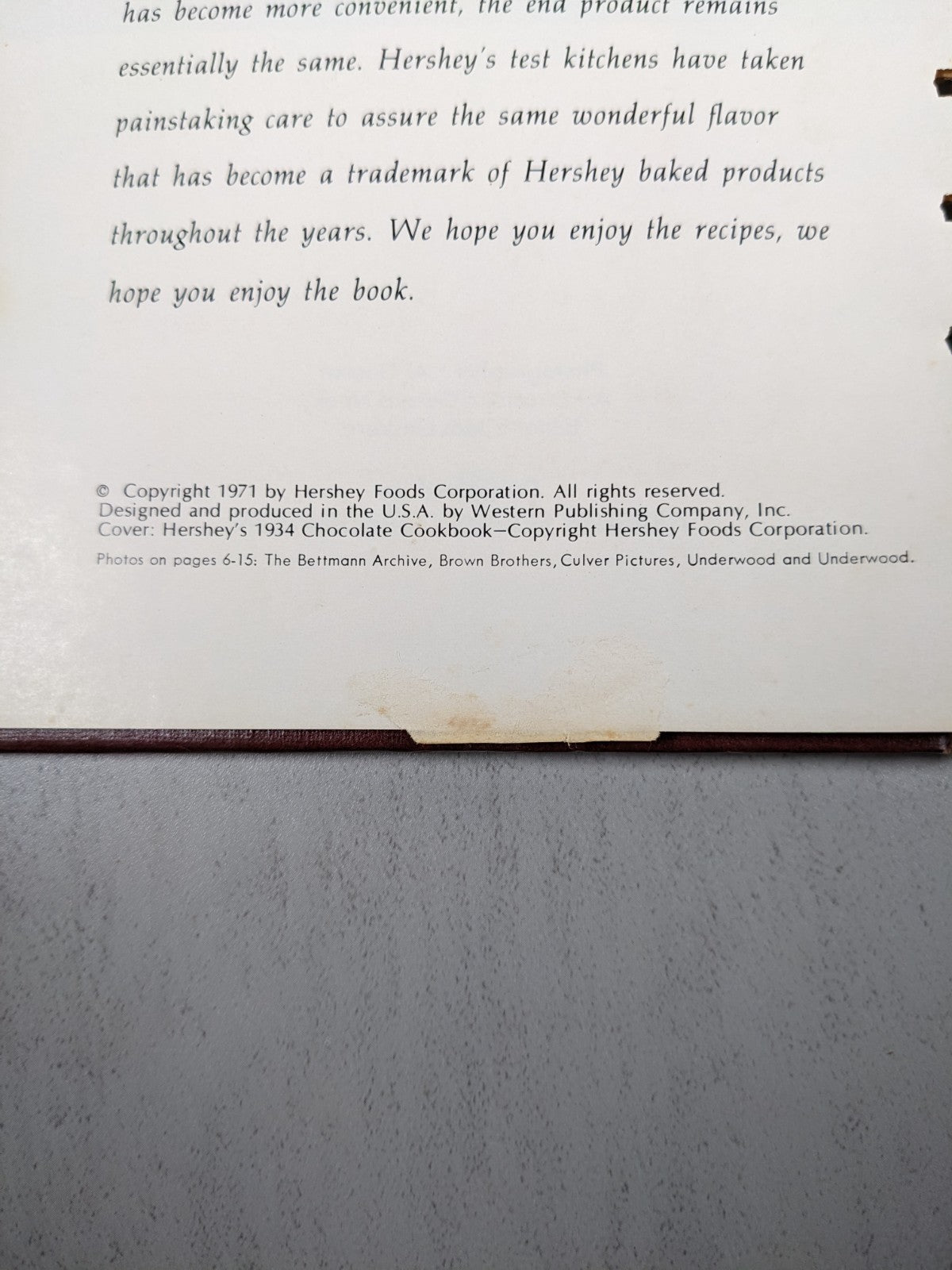 Hershey’s 1934 Cookbook Chocolate Recipes Baking Desserts Hardcover Book (1971)