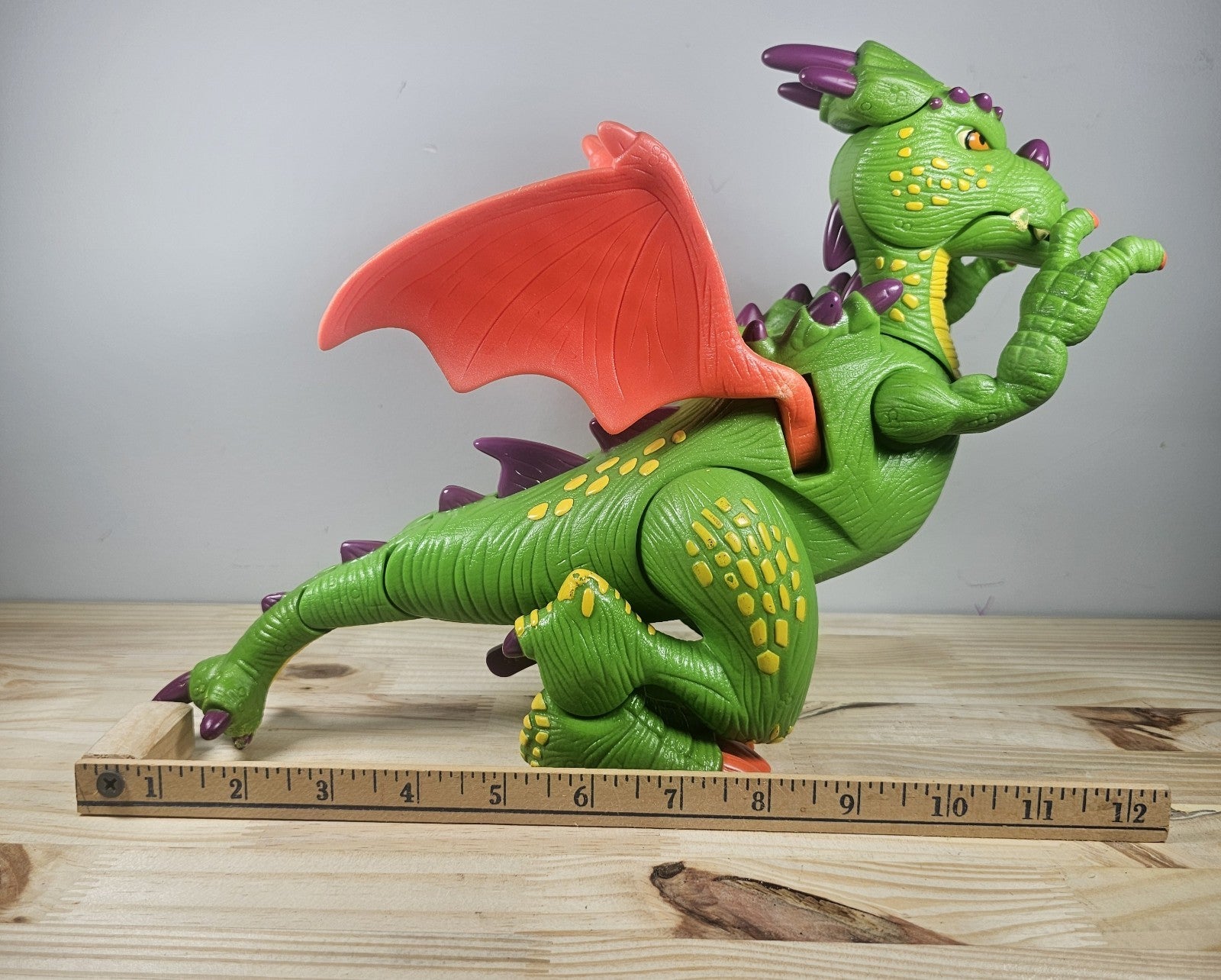 Vintage Imaginext Green Deluxe Dragon Toy Action Figure Lights & Sounds