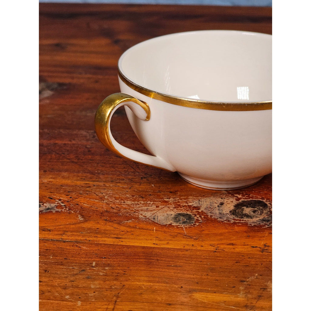 Theodore Haviland New York White Porcelain Teacup with Gold Trim