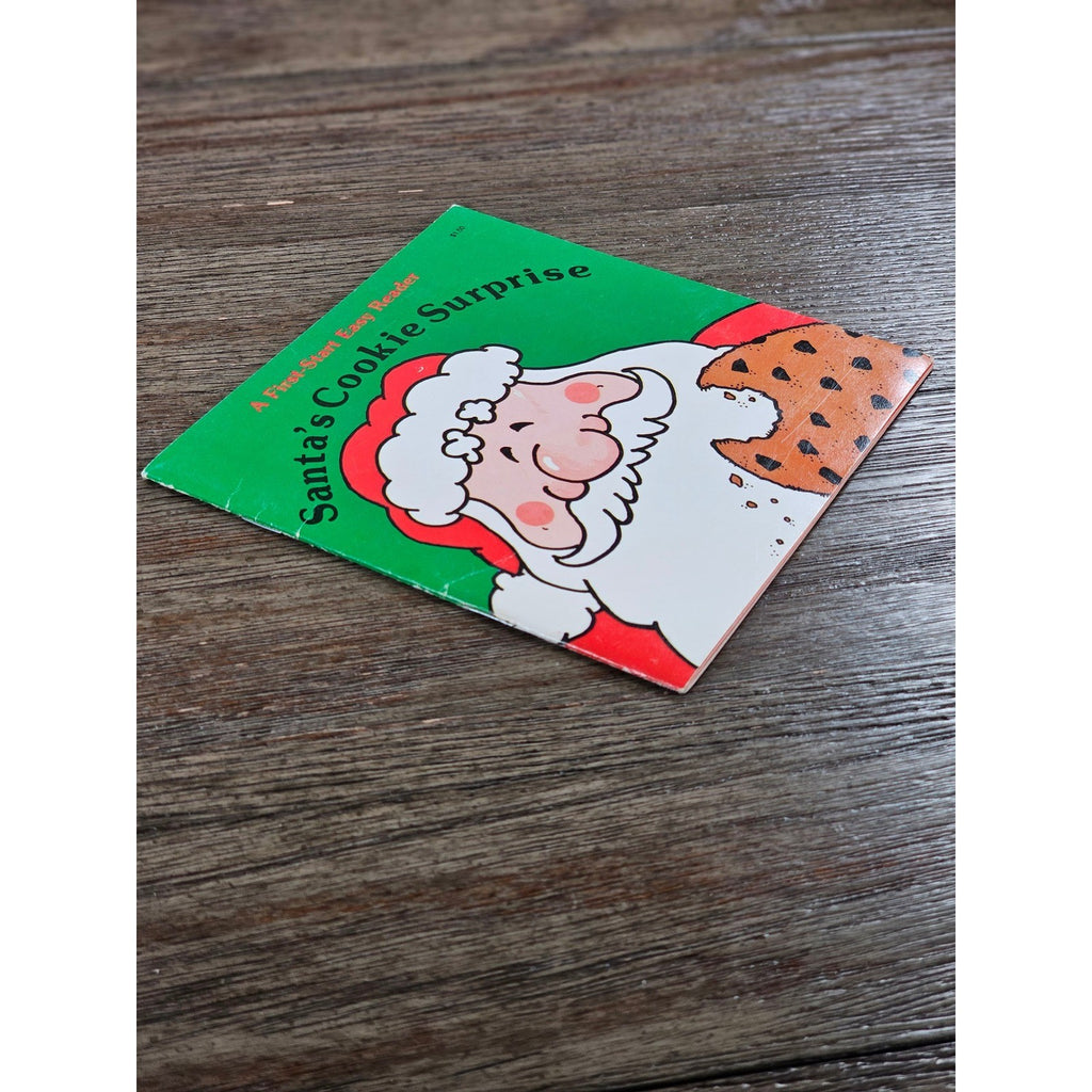 Santa's Cookie Surprise 1989 Troll Easy Reader Christmas Book