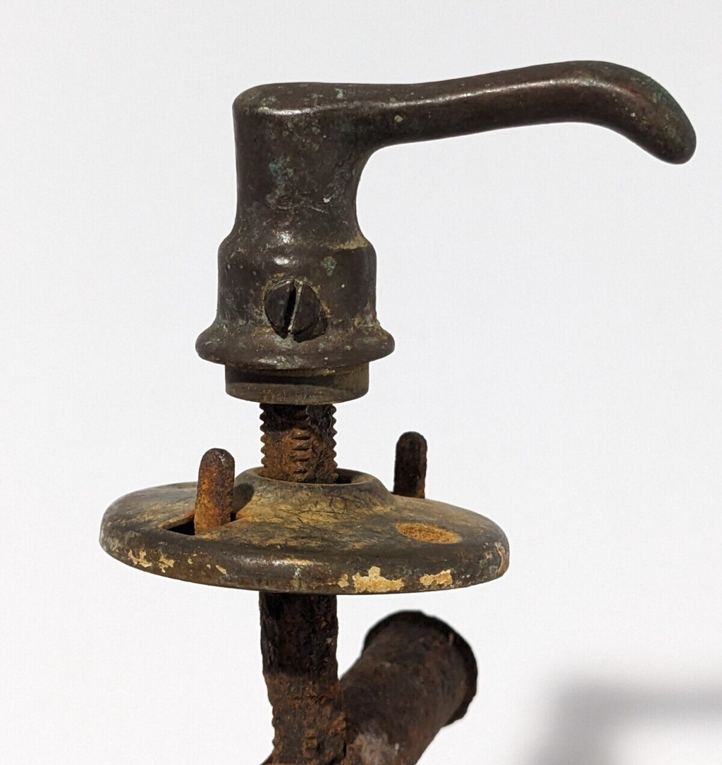 Antique Bronze Door Knob & Latch Set – 19th Century Architectural Hardware