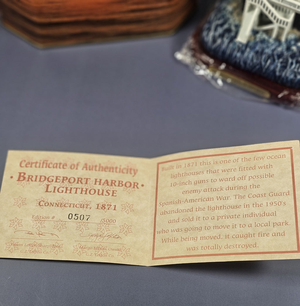 Lefton Lost Lights Bridgeport Harbor Lighthouse Figurine With Tin & COA