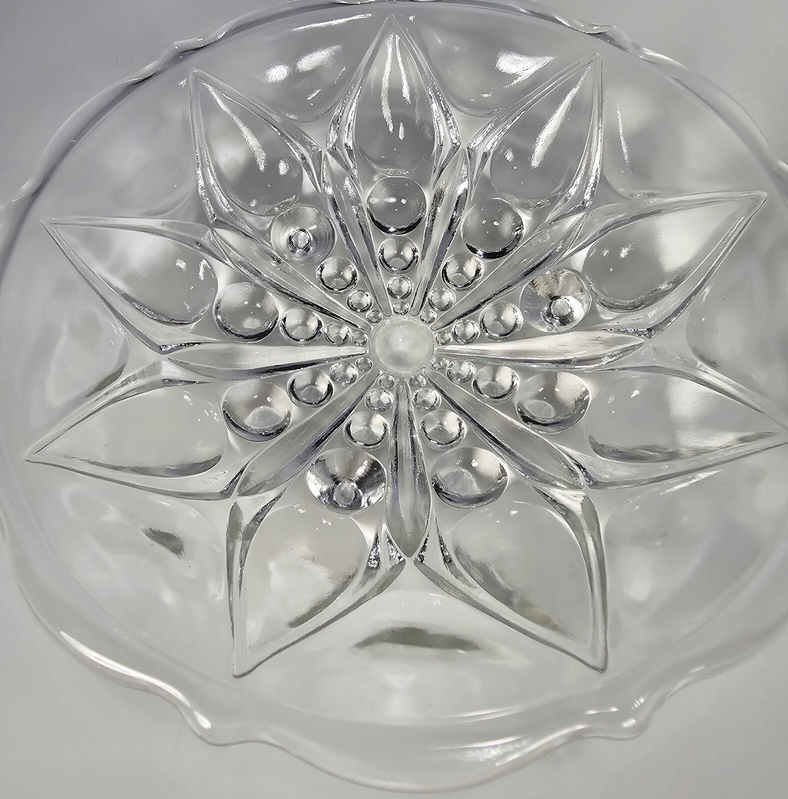 Set of 2 Anchor Hocking Footed Teardrop  Dot #920 Bowl 1960s