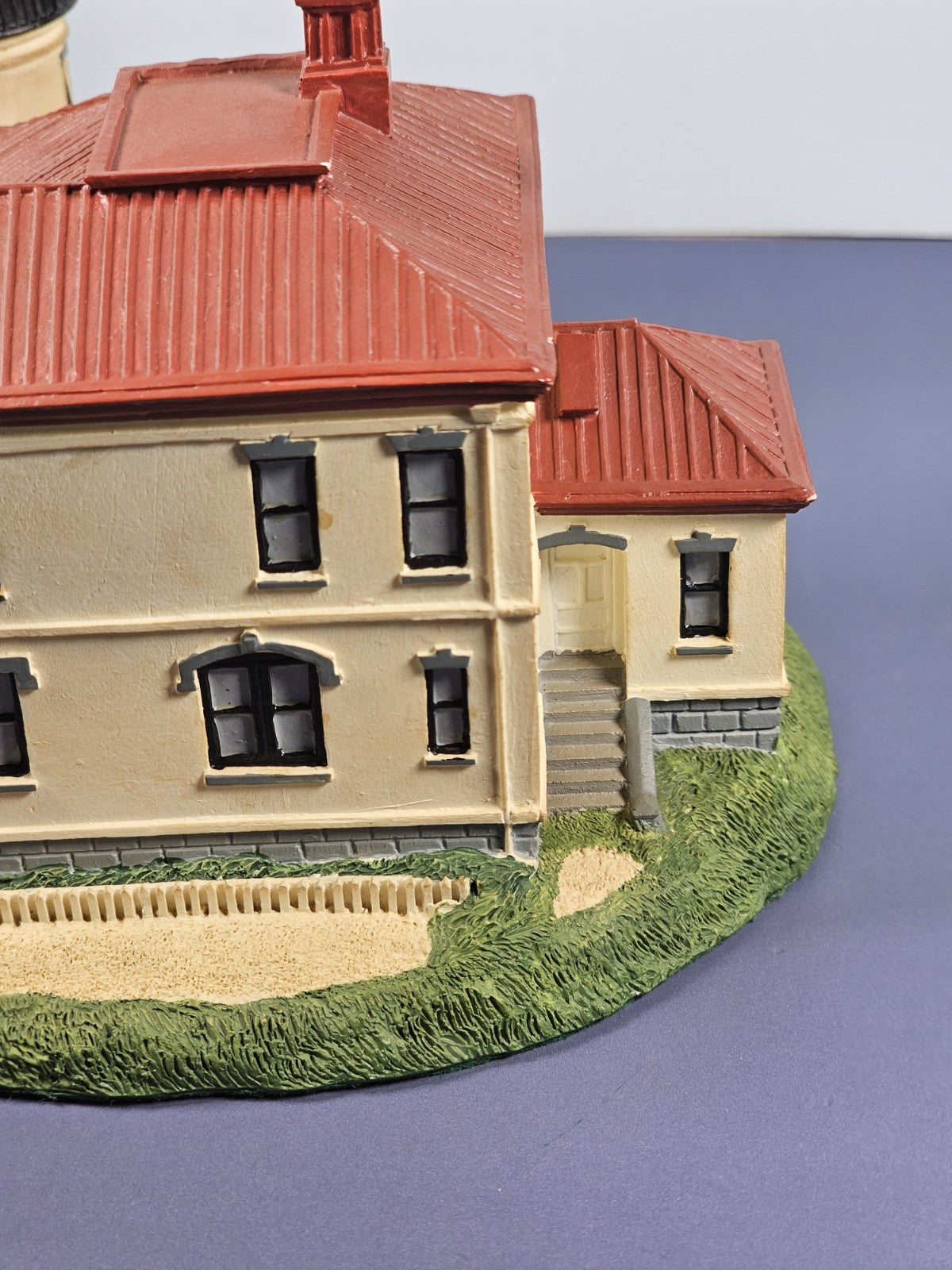 Admiralty Head Lighthouse Danbury Mint Lighthouses 1992  Whidbey Island WA