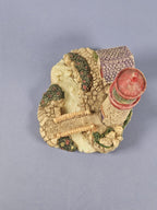 Vintage Ks Collection Lighthouse Figurine Stone House & Bridge