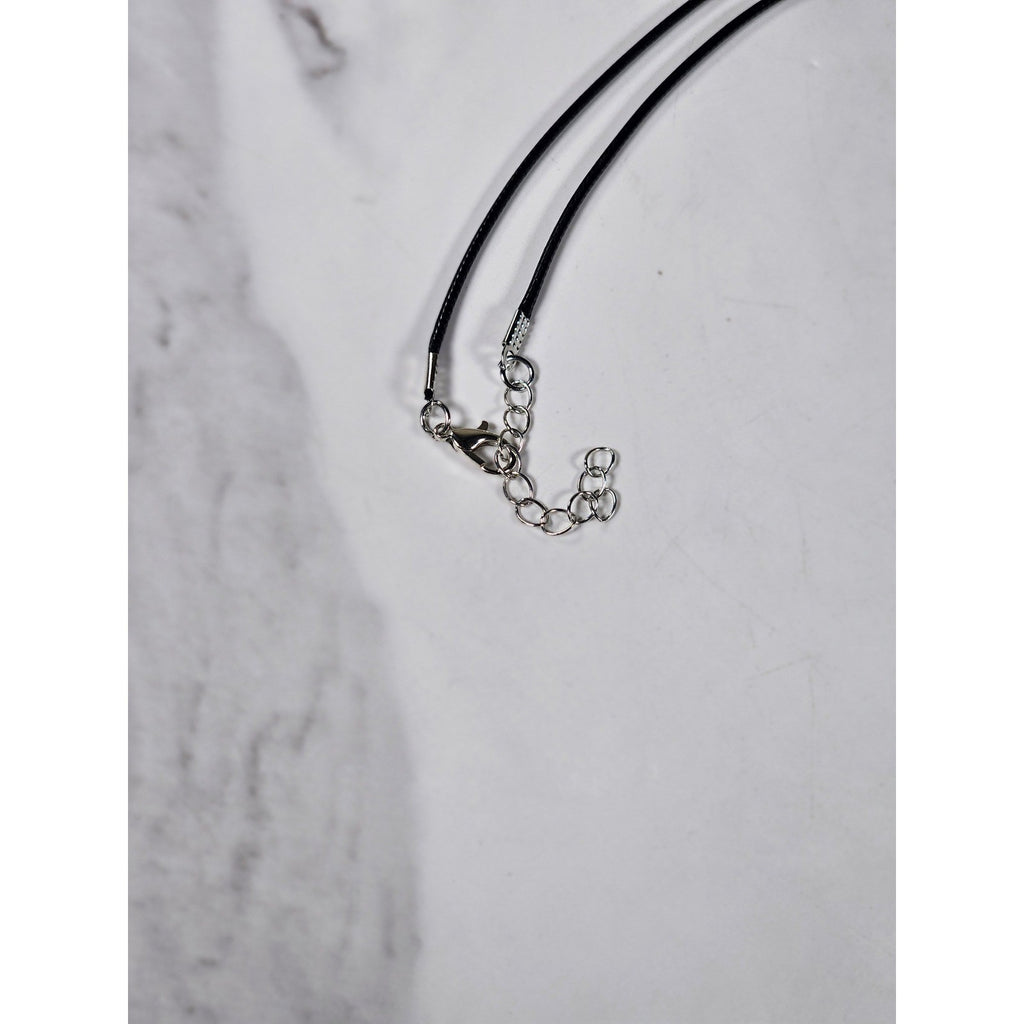 Vintage Sterling Silver Om Pendant with Purple Stone Necklace
