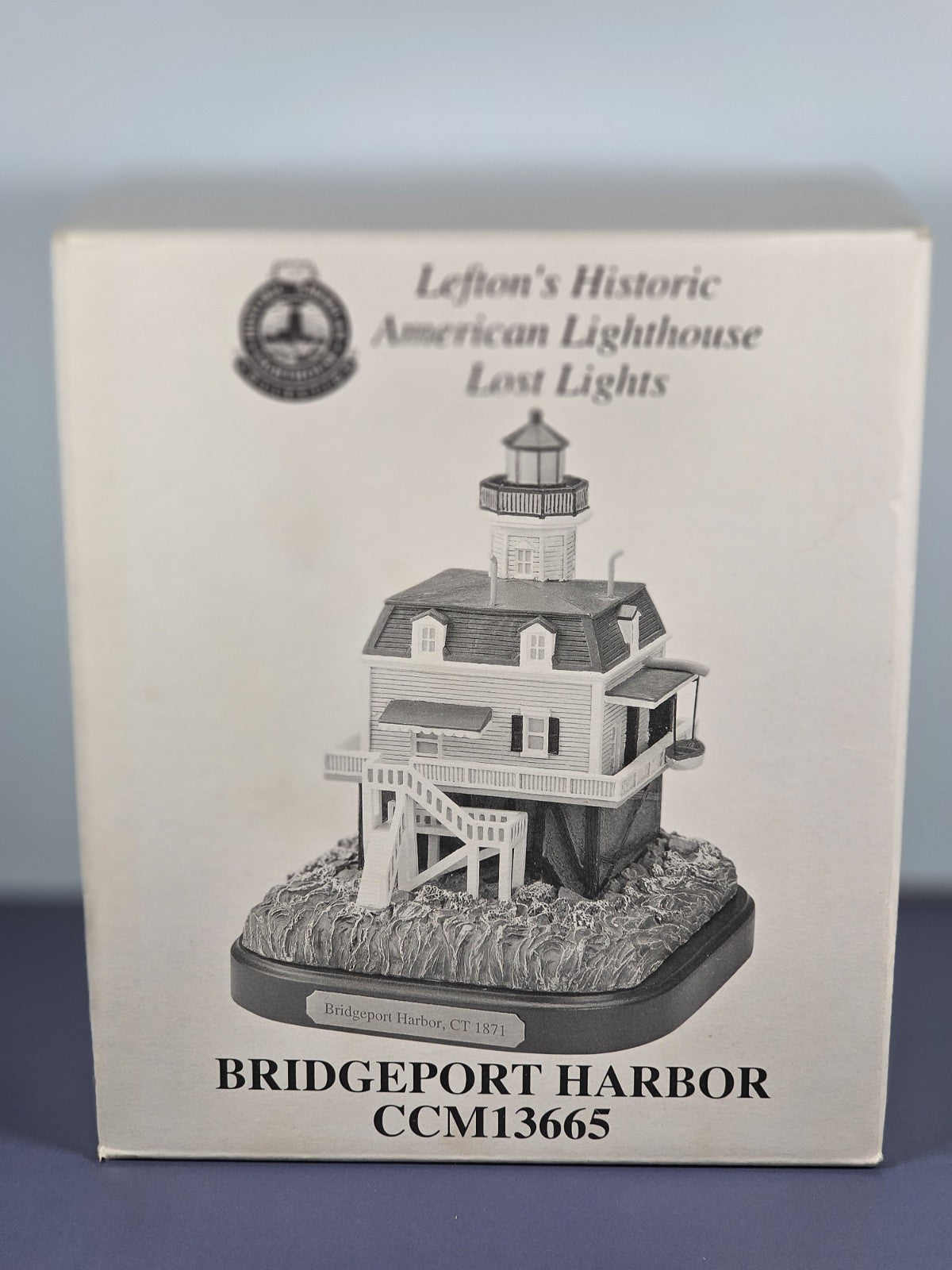 Lefton Lost Lights Bridgeport Harbor Lighthouse Figurine With Tin & COA