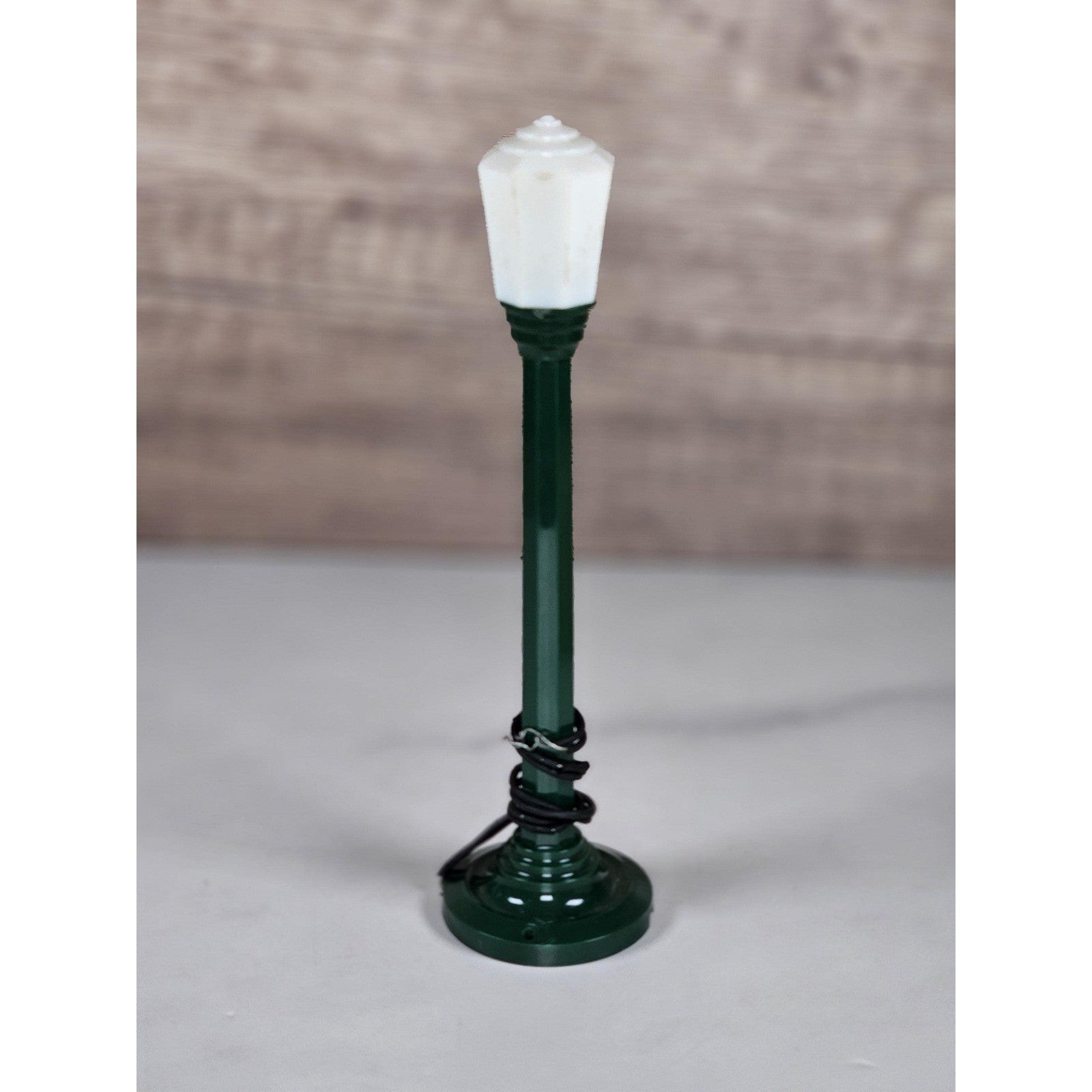 Vintage Colber Boulevard Lamp Model Train Street Light w/ Original Box