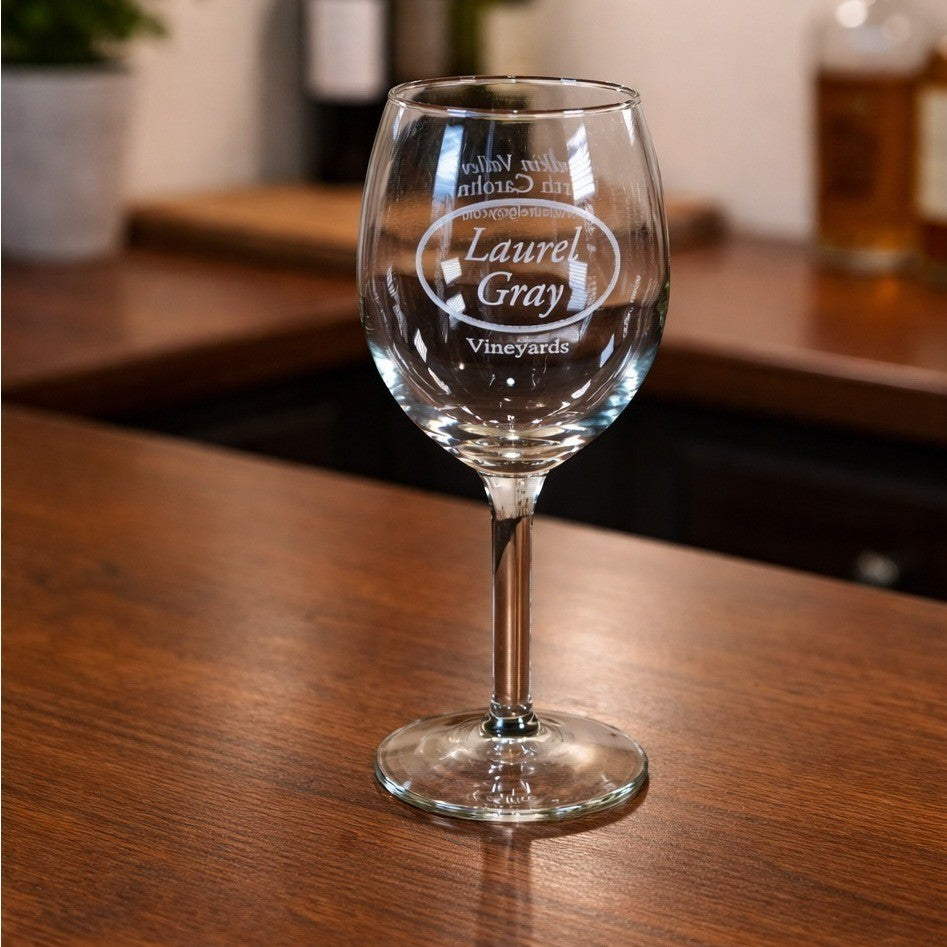 Laurel Gray Vineyards Wine Glass 7" Etched Stemware