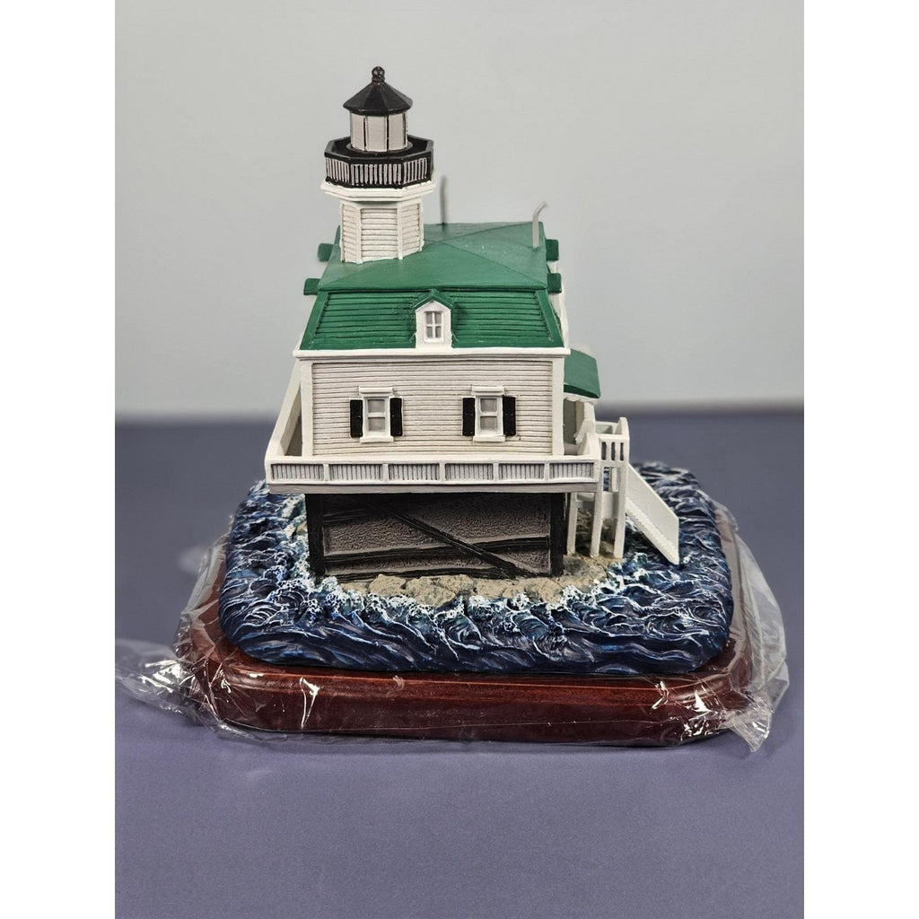 Lefton Bridgeport Harbor Lighthouse Lost Lights w/ Box COA