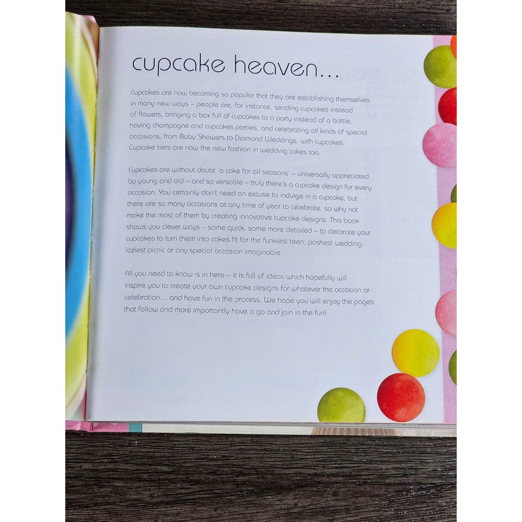 Bake Me I'm Yours Cupcake Collection Cookbook | Cupcake Decorating & Recipes