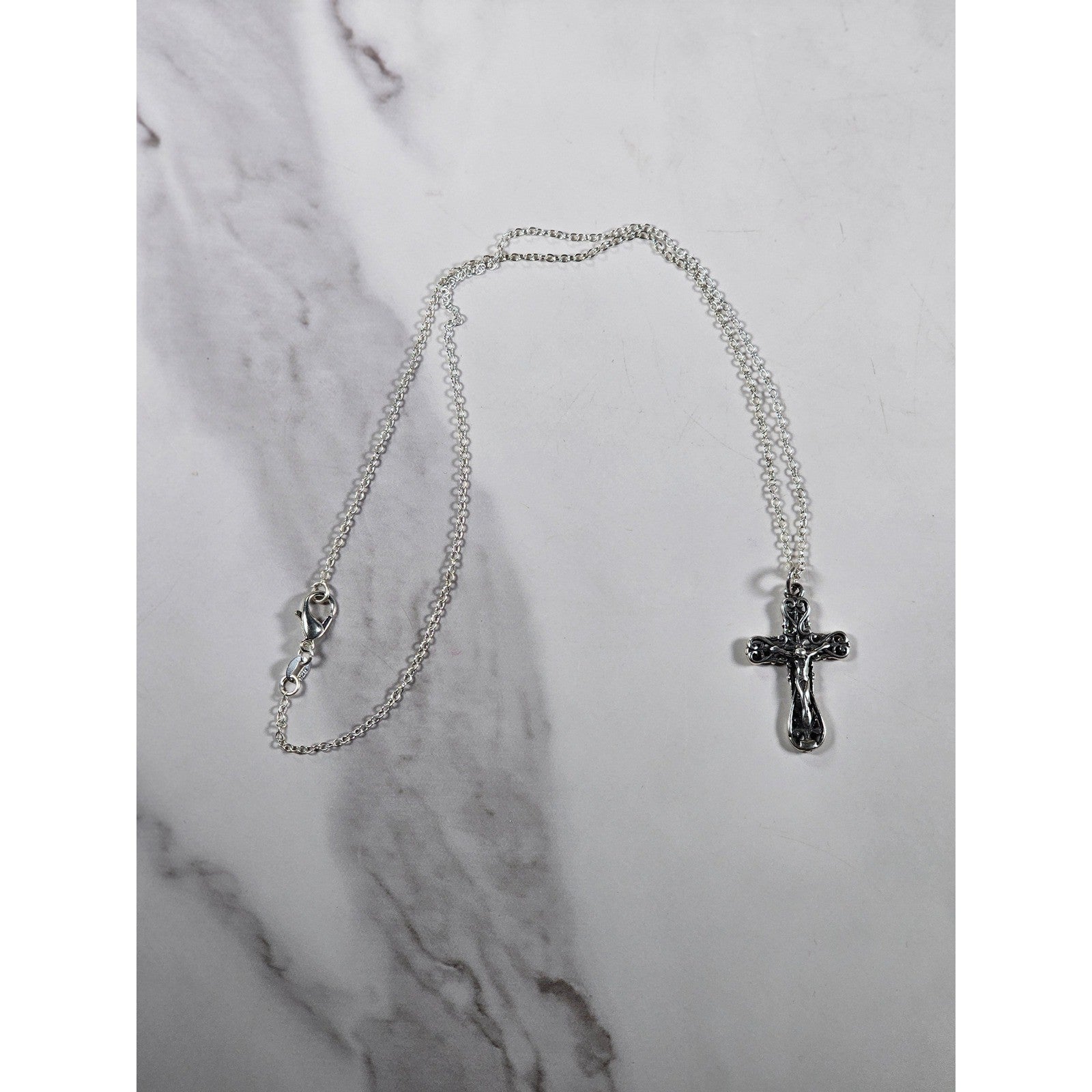 Vintage Silver Tone Filigree Crucifix Necklace Christian Cross