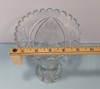 Heavy 7″ Crystal Vase with Etched Grape Cluster & Star Base – Elegant Vintage