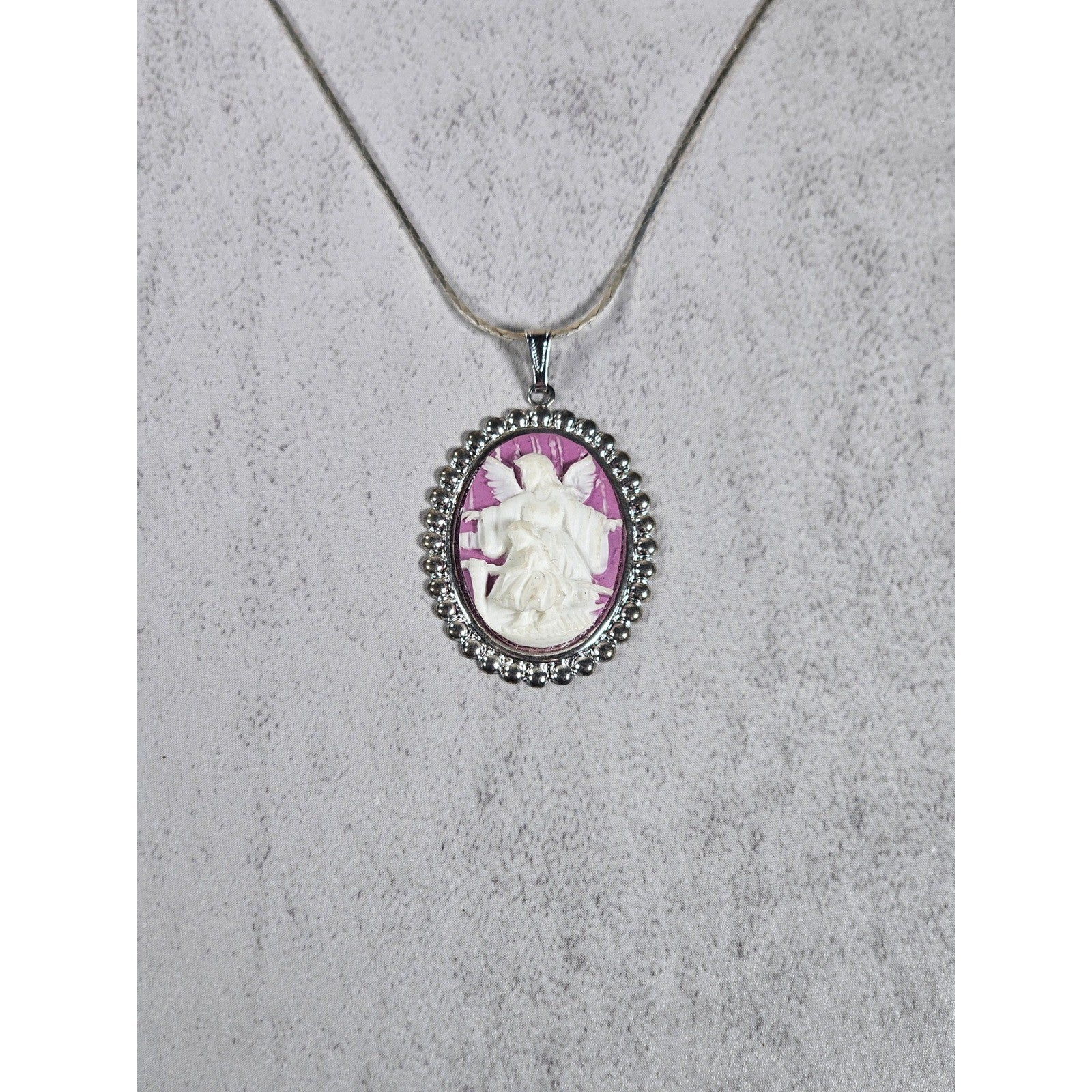 Vintage Angel Cameo Pendant Necklace Pink Relief Silver Tone Oval