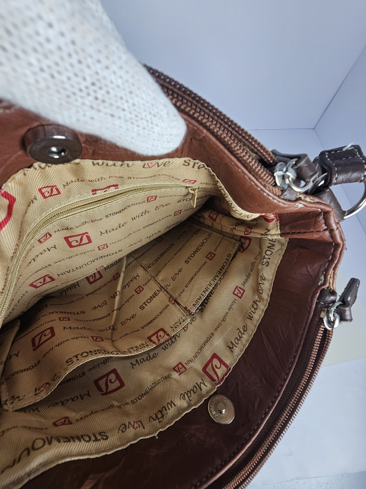 Stone & Co Shoulder Bag Purse Faux Leather Brown Cognac Zip Pockets