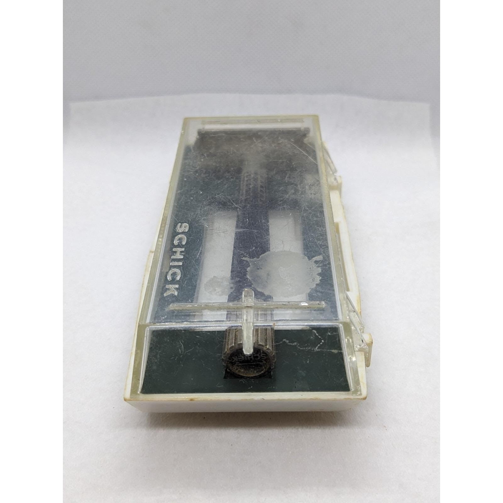 Schick 1965  Safety Razor Eversharp Double Edge Razor With Case