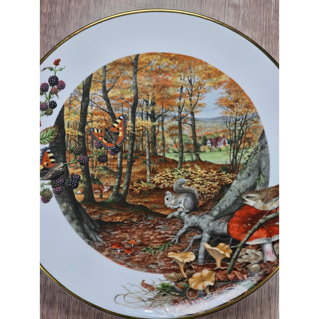 Franklin Porcelain Autumn Plate Colours of Autumn October Peter Barrett