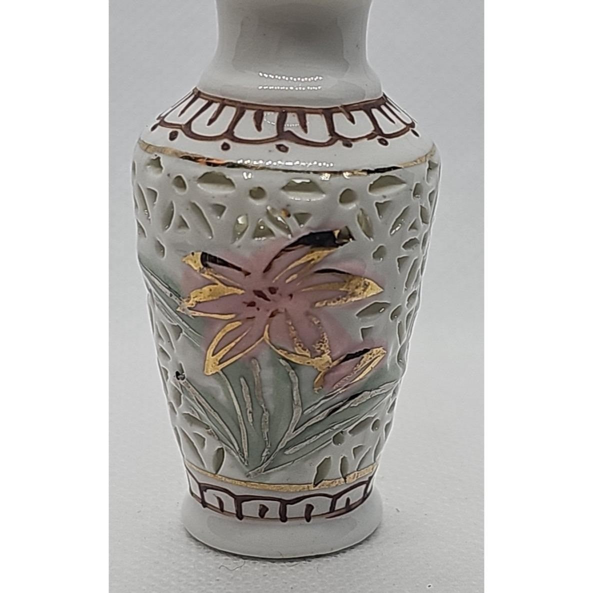 Vintage Porcelain Miniature Vase Lily Flower 2.5 Inch