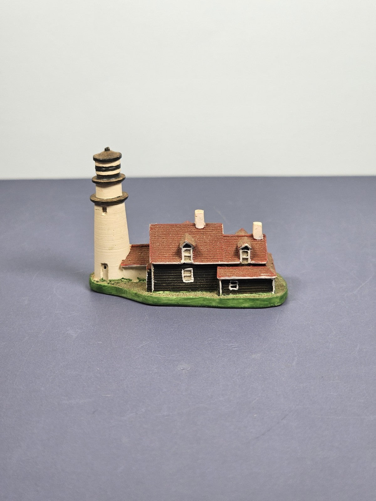 Lenox Miniature Lighthouse Thimble Figurine Highland Lighthouse MT
