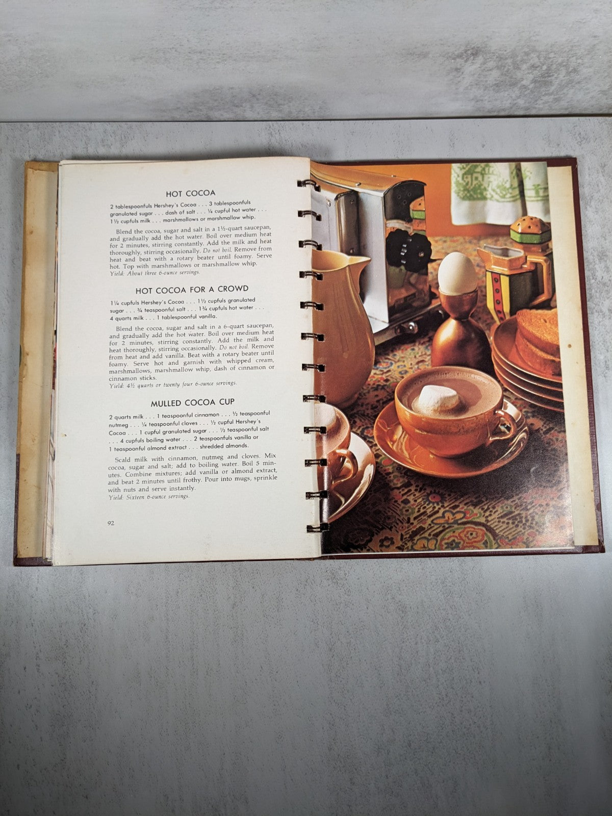Hershey’s 1934 Cookbook Chocolate Recipes Baking Desserts Hardcover Book (1971)