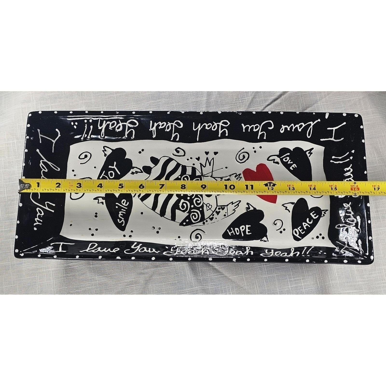 Vintage Heart Folk Art Tray – Red Black Whimsical Decorative Serving Tray