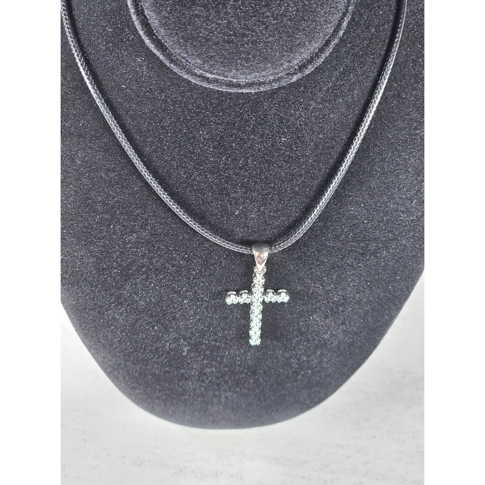 Vintage Sterling Silver Cross Pendant Necklace Faith Jewelry
