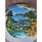 Royal Windsor Wild Honeysuckle Collector Plate Wildflowers of the South