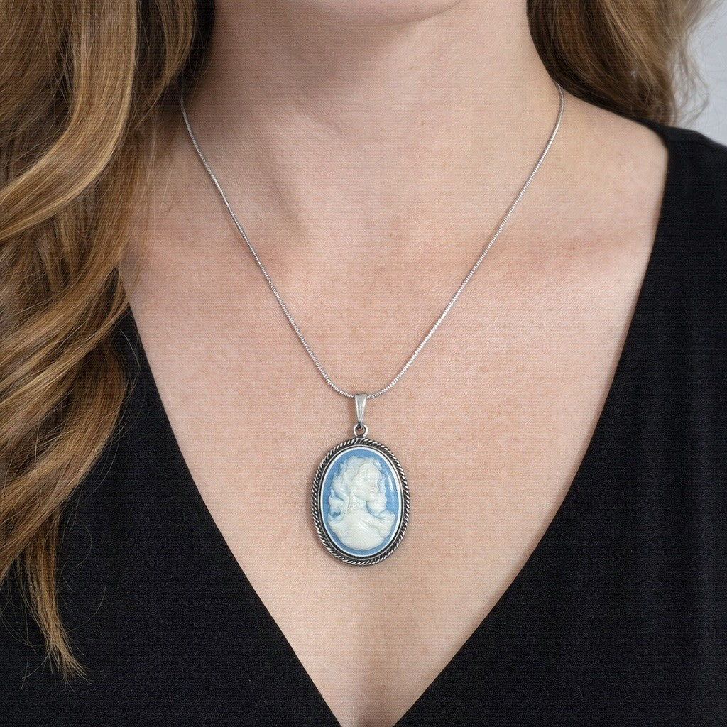 Vintage Blue Madonna and Child Cameo Pendant Necklace Silver Tone