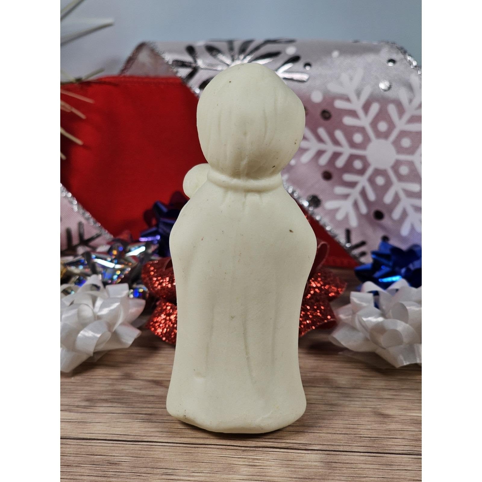 Vintage Nativity Wise Man Figurine Lamb White Gold 3.5 Inch
