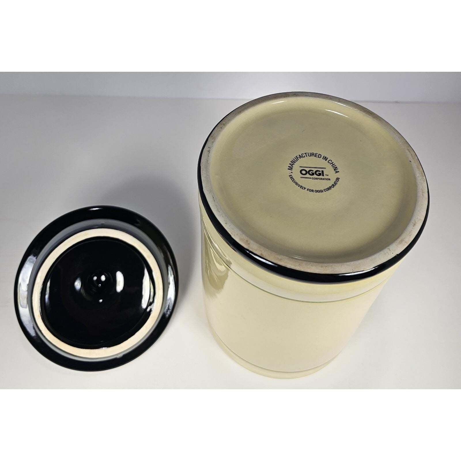 Oggi Chardonnay Canister Lid 7.5x5 Kitchen Storage Jar