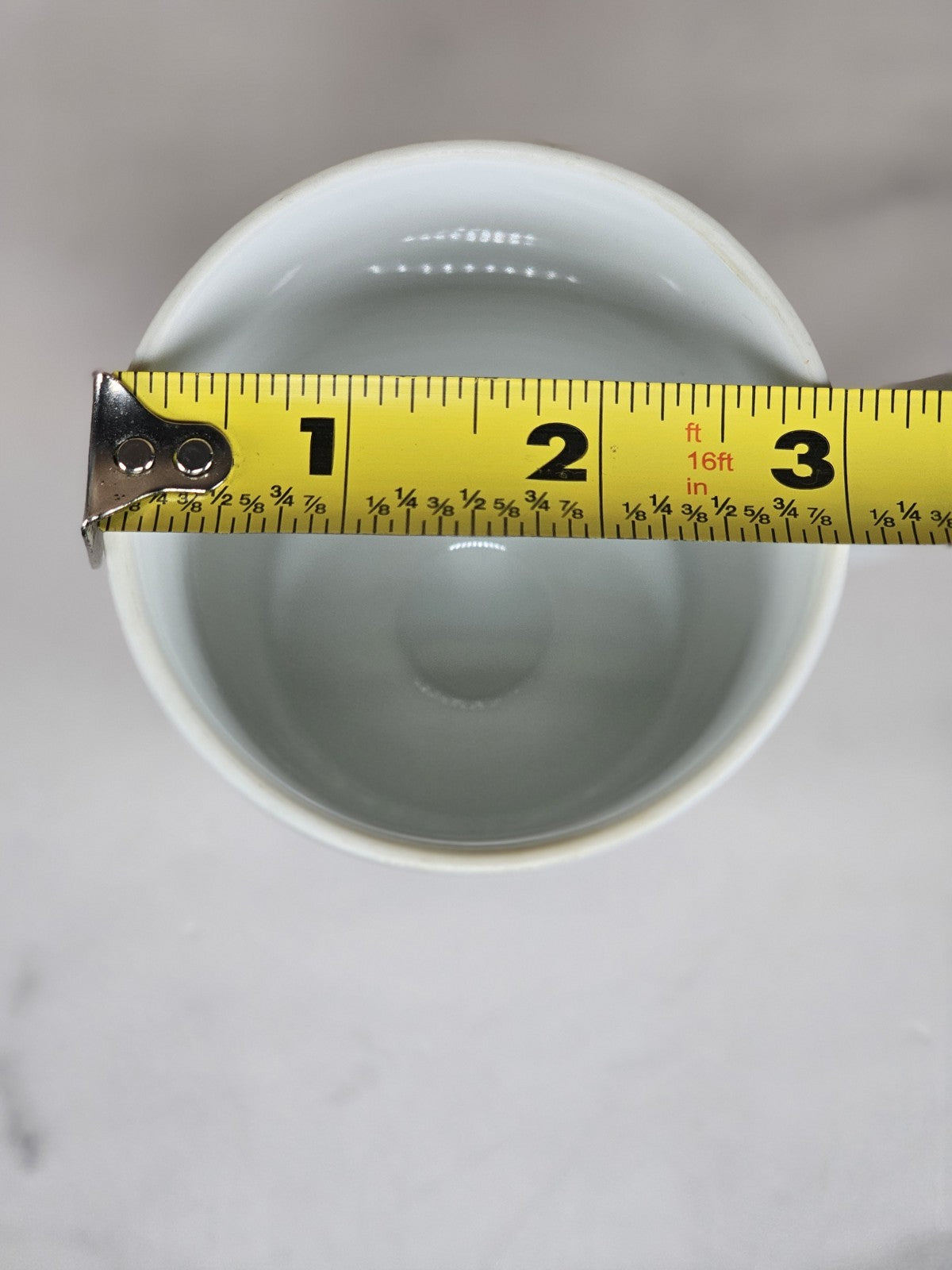 VTG Colonial Fred Roberts Co Footed Coffee Mug — American Revolutionary War