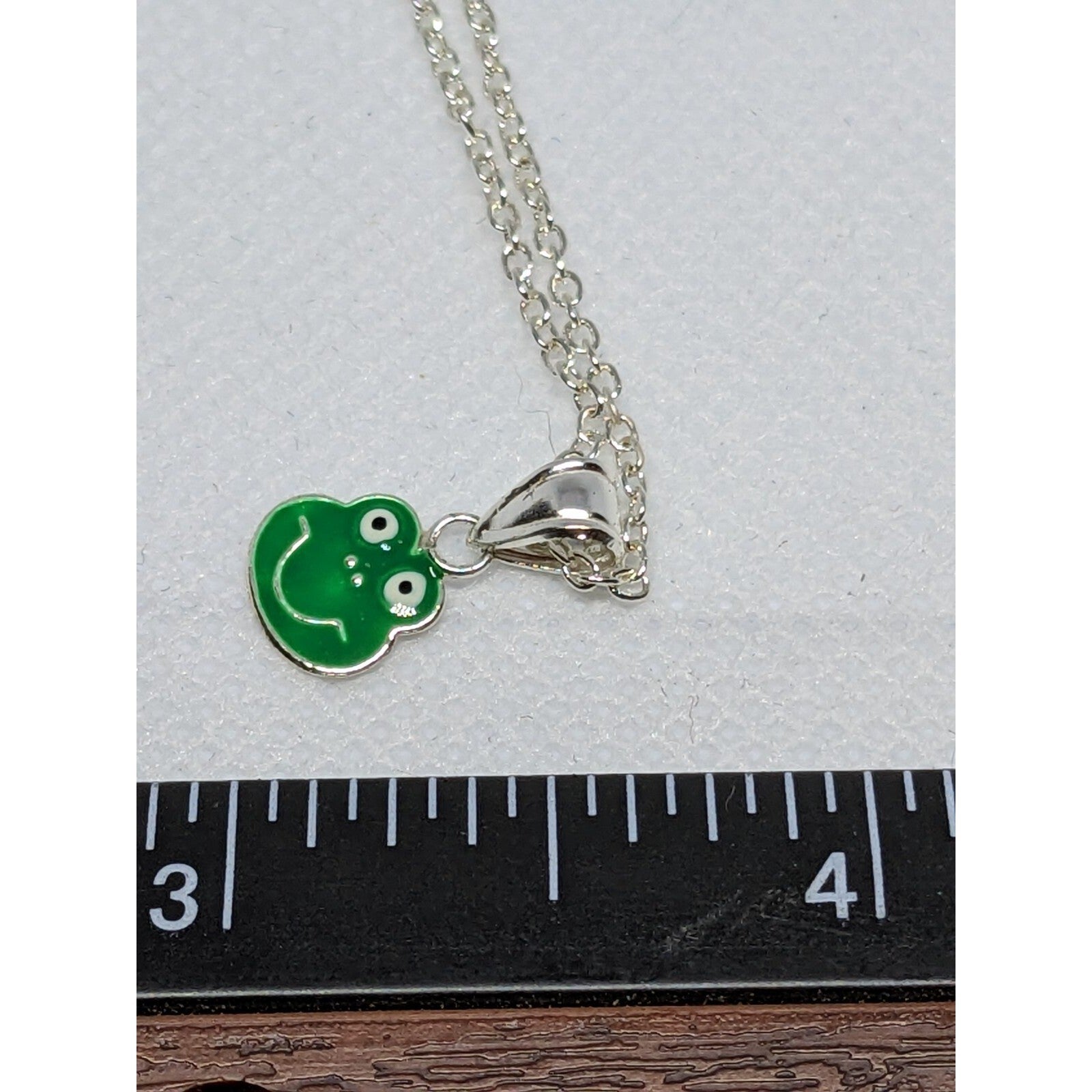 Vintage Sterling Silver Frog Pendant Necklace 16 Inch Chain