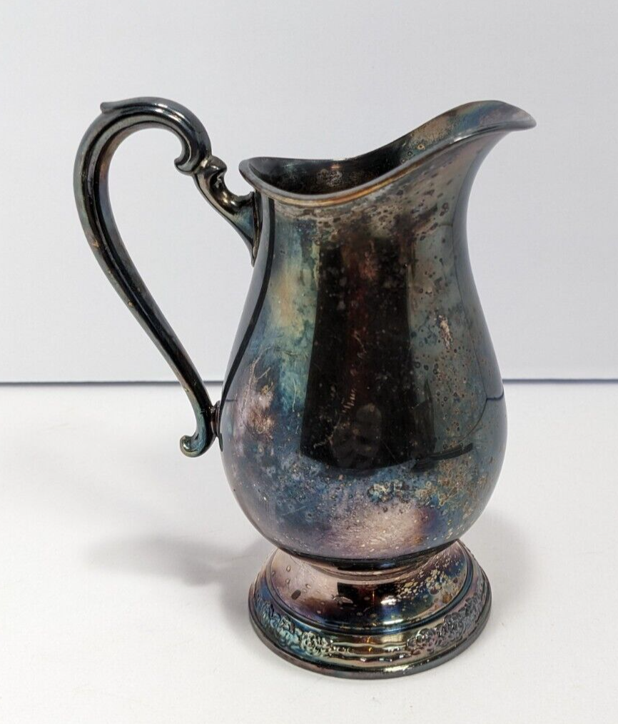 International Silver Co - CAMILLE ROSE -  Sugar Bowl and Creamer Set 6003/ 6004