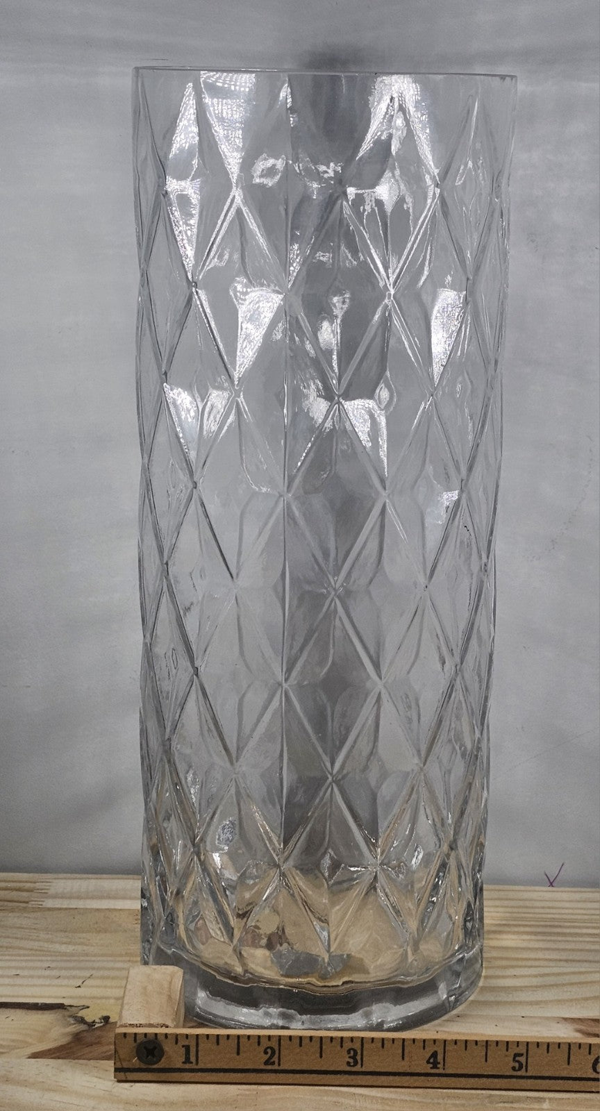 12" Glass Diamond-Cut Cylinder Vase – Vintage Clear Textured Centerpiece
